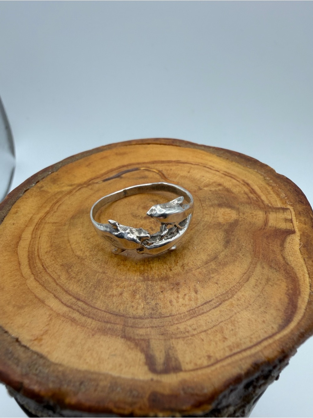 Sterling Silver Dolphin Ring - Size 10 - 2.2g